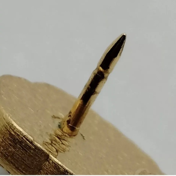 CHANEL Black and Gold Camilla Brooch/Pin - Picture 7 of 8